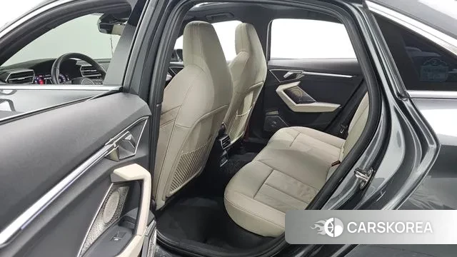 Audi A3 (8Y) 2023 Черный из Кореи, фото 3