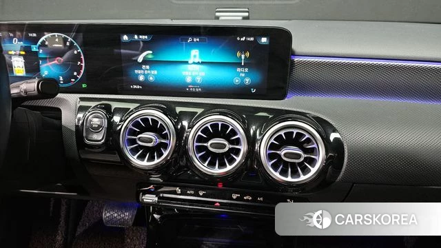 Mercedes-Benz A-Class W177 2021 Белый из Кореи, фото 3