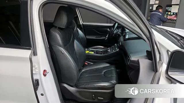 Hyundai The New Santa Fe 2020 Белый из Кореи, фото 3