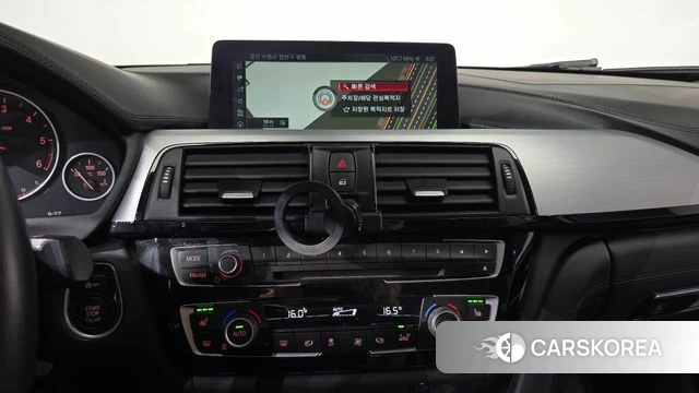 BMW 4 Series (F32) 2018 Белый из Кореи, фото 3