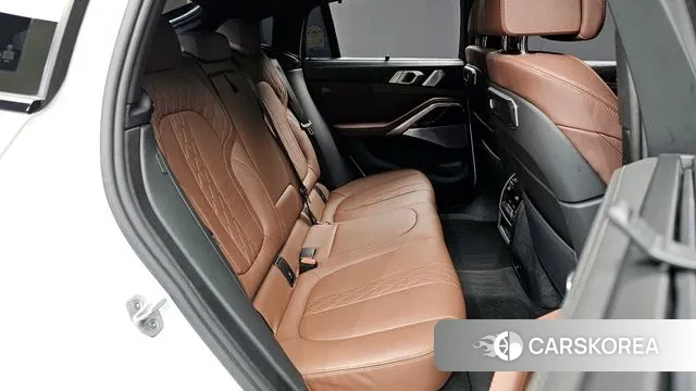 BMW X6 (G06) 2025 Белый из Кореи, фото 3