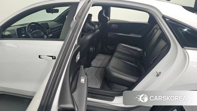 Hyundai Ionic 6 2023 Белый из Кореи, фото 3