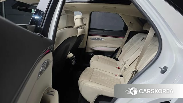 Genesis GV70 2024 Белый из Кореи, фото 3