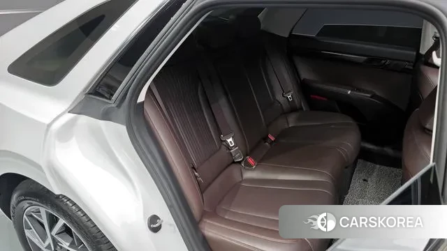 Hyundai Grandeur (GN7) 2023 Белый из Кореи, фото 3