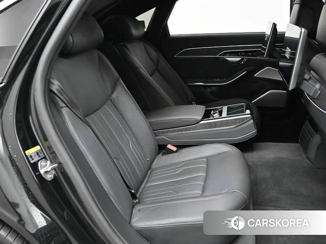 Audi A8 (D5) 2023 Черный из Кореи, фото 3