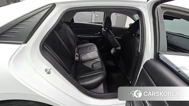 Hyundai Avante (CN7) 2022 Белый из Кореи, фото 3