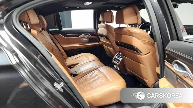 BMW 7 Series (G11) 2021 Серый из Кореи, фото 3