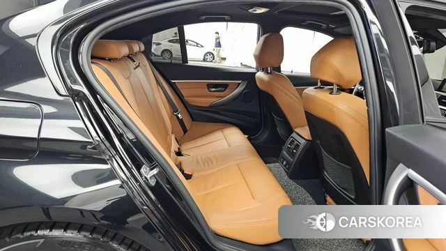 BMW 3 Series (F30) 2018 Черный из Кореи, фото 3