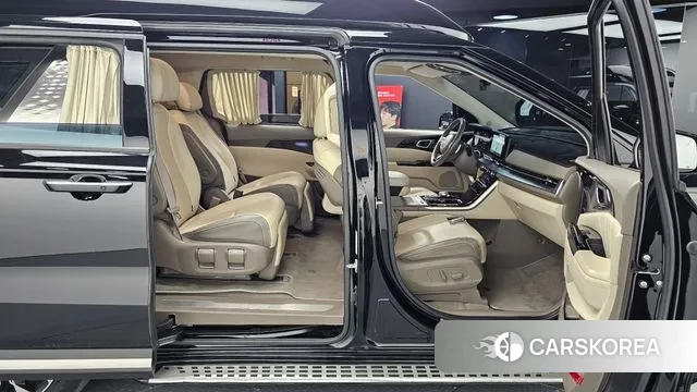 Kia Carnival 4th generation 2022 Черный из Кореи, фото 3
