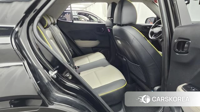 Hyundai Venue 2022 Черный из Кореи, фото 3
