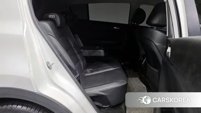 Kia Sportage The Bold 2019 Белый из Кореи, фото 3