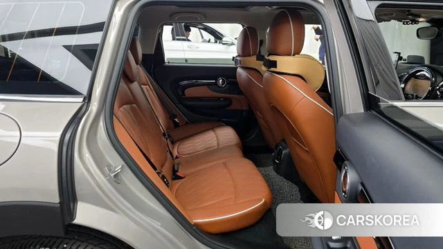 Mini Cooper SD Clubman 2021 Серебристо-серый из Кореи, фото 3