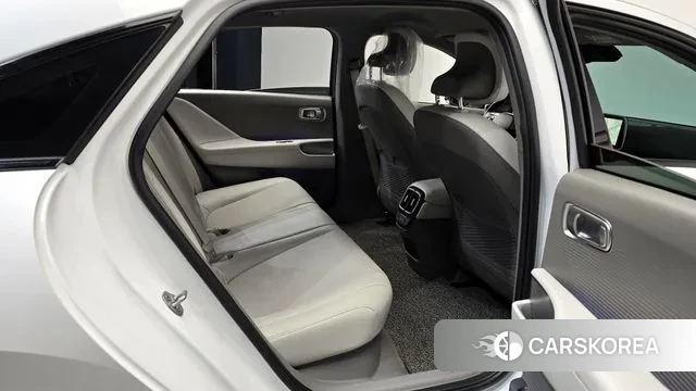 Hyundai Ionic 6 2023 Белый из Кореи, фото 3