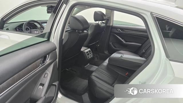 Honda Accord 10th Generation 2022 Белый из Кореи, фото 3