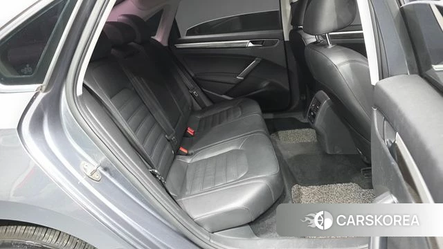 Volkswagen The New Passat 2018 Серый из Кореи, фото 3
