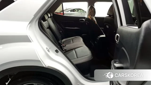 Hyundai Venue 2021 Белый из Кореи, фото 3