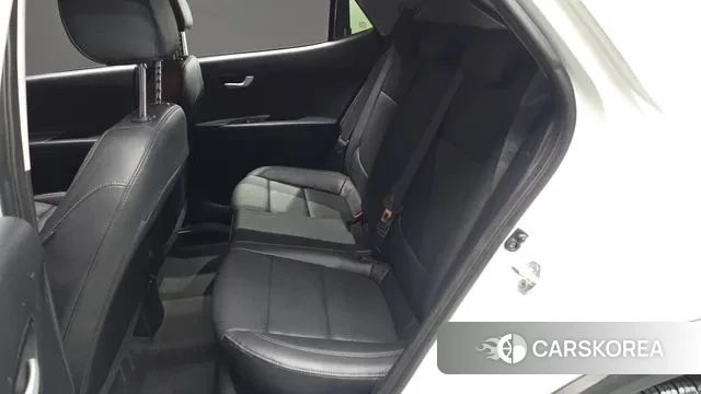 Kia Stonic 2019 Белый из Кореи, фото 3