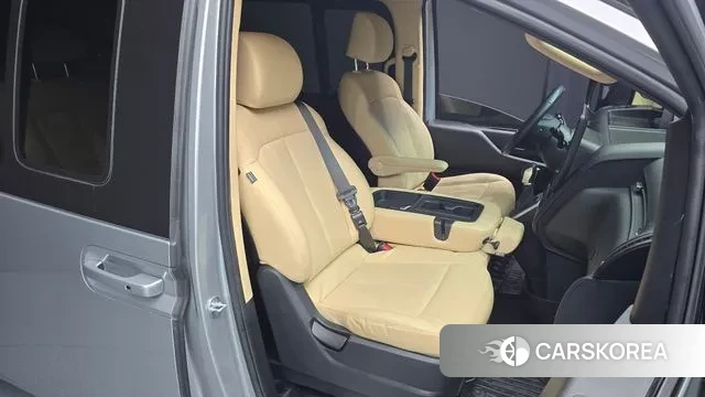 Hyundai Staria id 3492663 из Кореи 3