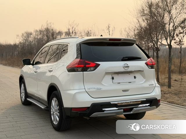 Nissan Qijun 2023 Белый из Китая, фото 3