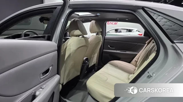 Hyundai The New Avante (CN7) 2024 Серый из Кореи, фото 3