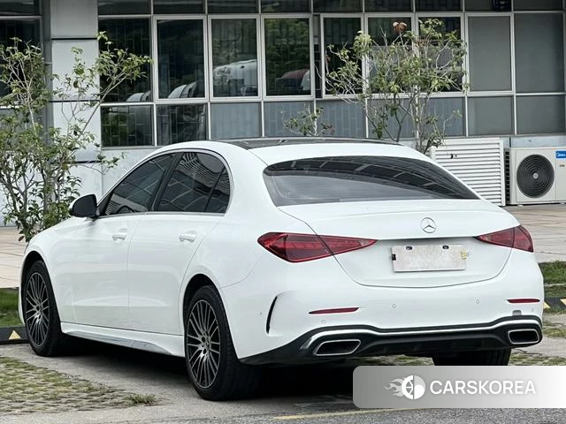 Mercedes-Benz Class C 2025 Белый из Китая, фото 3