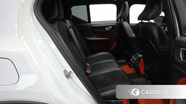Volvo XC40 2020 Белый из Кореи, фото 3