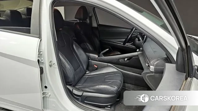 Hyundai Avante (CN7) 2022 Белый из Кореи, фото 3