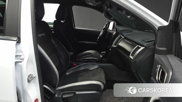Ford Ranger 3rd Generation 2021 Белый из Кореи, фото 3