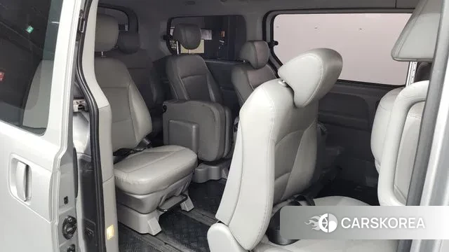 Hyundai The New Grand Starex 2019 Серебряный из Кореи, фото 3