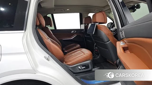 BMW X7 (G07) 2020 Белый из Кореи, фото 3