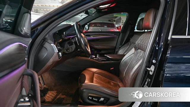 BMW 5 Series (G30) 2020 Черный из Кореи, фото 3