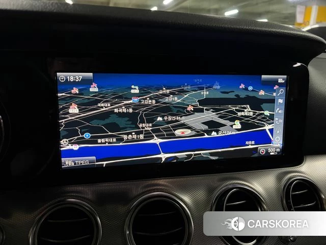 Mercedes-Benz E-Class W213 2019 Белый из Кореи, фото 3