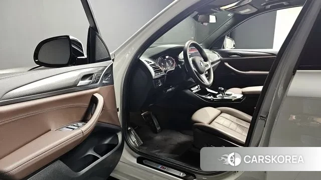 BMW X3 (G01) 2024 Белый из Кореи, фото 3