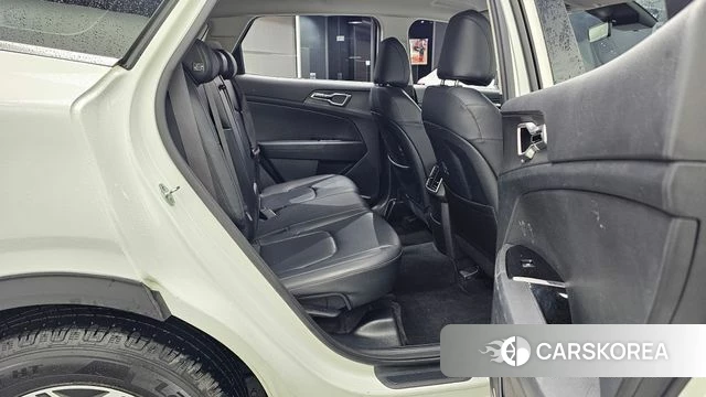 Kia Sportage 5th Generation 2021 Белый из Кореи, фото 3