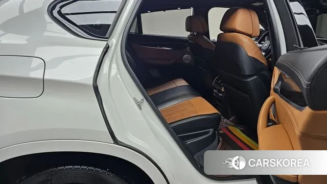 BMW X6 (F16) 2018 Белый из Кореи, фото 3