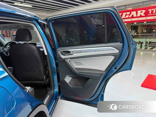 Volkswagen Tanyue 2023 Синий из Китая, фото 3