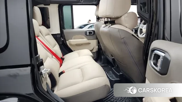 Jeep Wrangler (JL) 2021 Черный из Кореи, фото 3