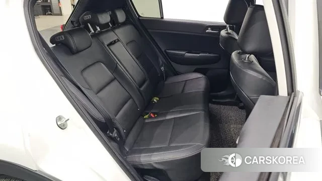 Kia Sportage The Bold 2018 Белый из Кореи, фото 3