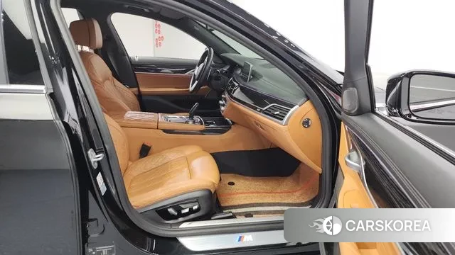 BMW 7 Series (G11) 2021 Черный из Кореи, фото 3