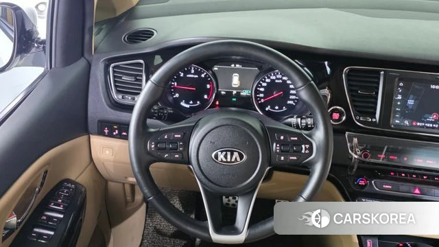 Kia The New Carnival 2018 Белый из Кореи, фото 3