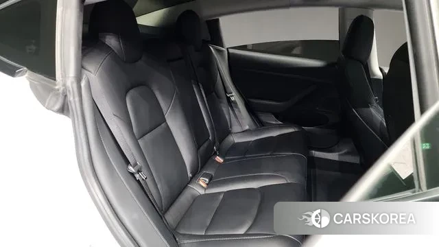 Tesla Model 3 2021 Белый из Кореи, фото 3