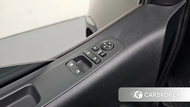 Hyundai Staria 2025 Черный из Кореи, фото 3