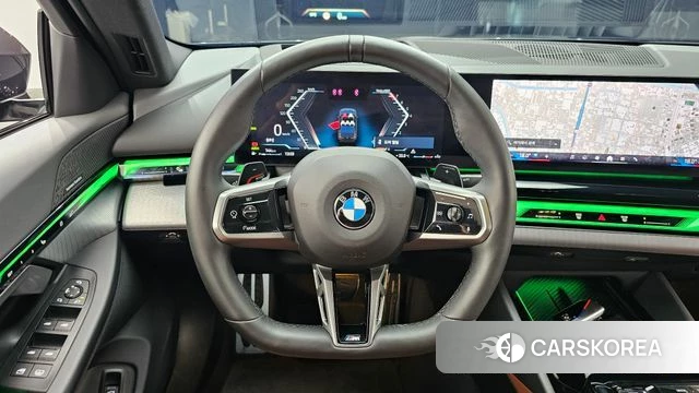 BMW 5 Series (G60) 2024 Серый из Кореи, фото 3