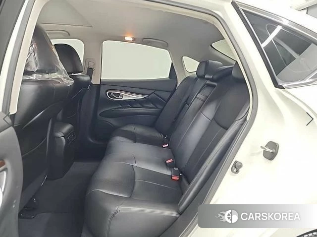 Infiniti Q70 2019 Белый из Кореи, фото 3