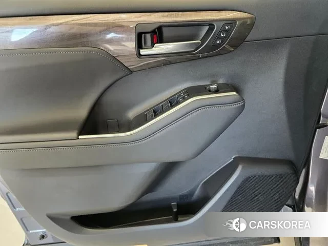 Toyota Highlander 4th Generation 2025 Серый из Кореи, фото 3