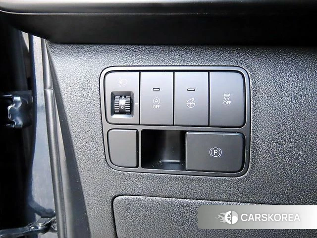Hyundai Staria 2023 Черный из Кореи, фото 3