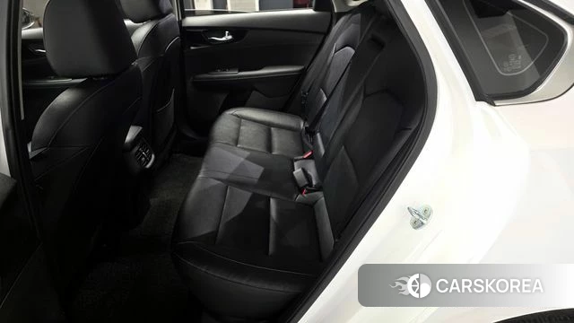 Kia Come New K3 2021 Белый из Кореи, фото 3