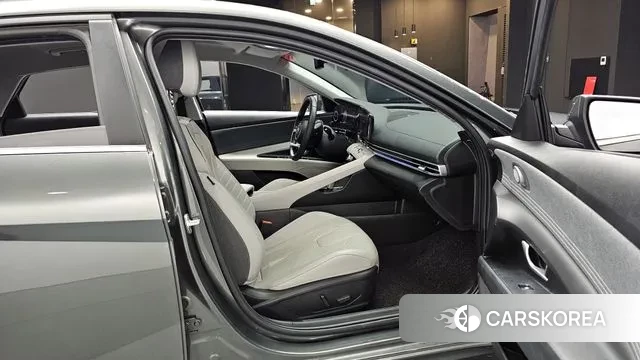 Hyundai Avante Hybrid (CN7) 2022 Серый из Кореи, фото 3