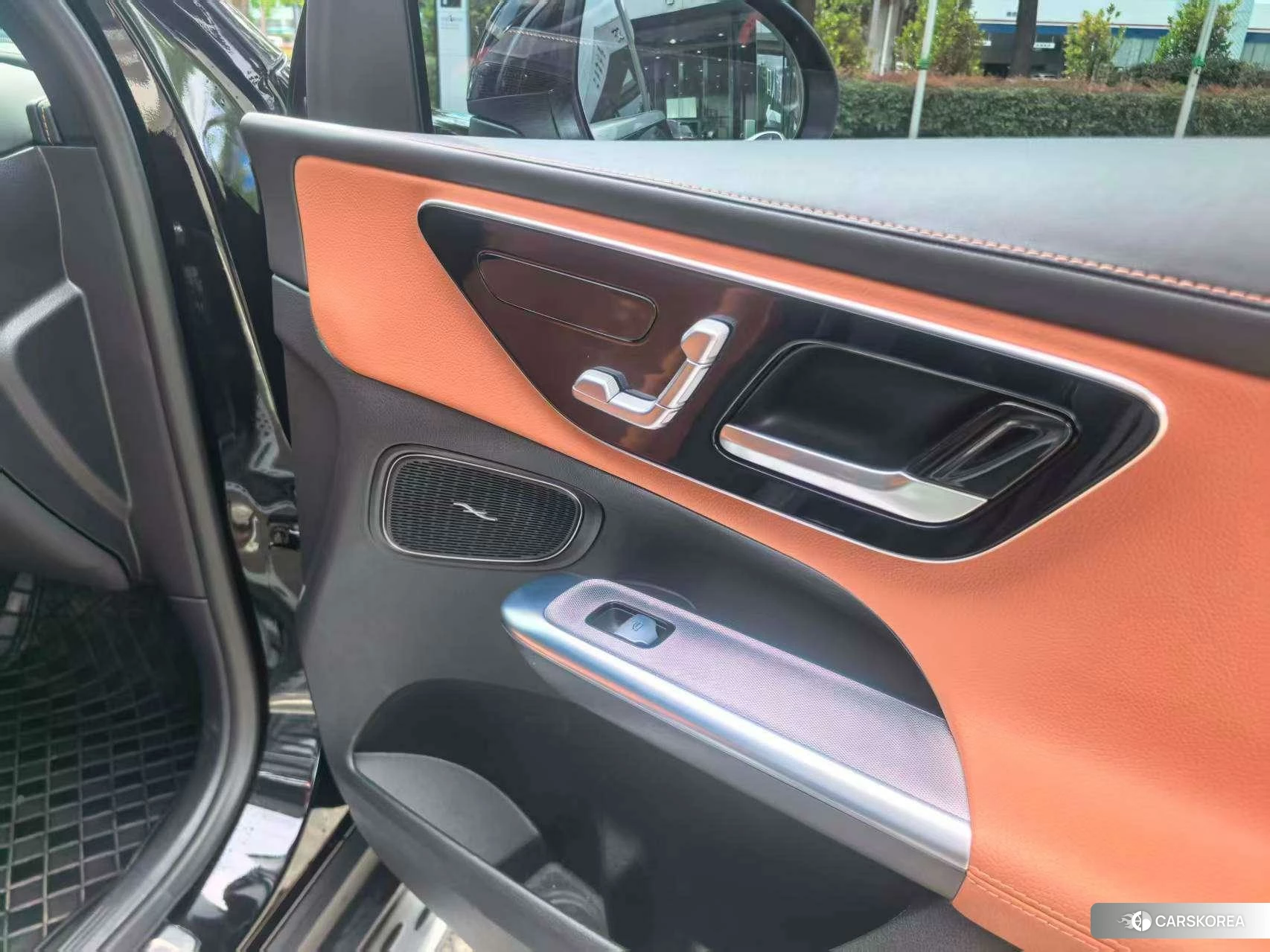 Mercedes-Benz GLC 2024 Черный из Китая, фото 3