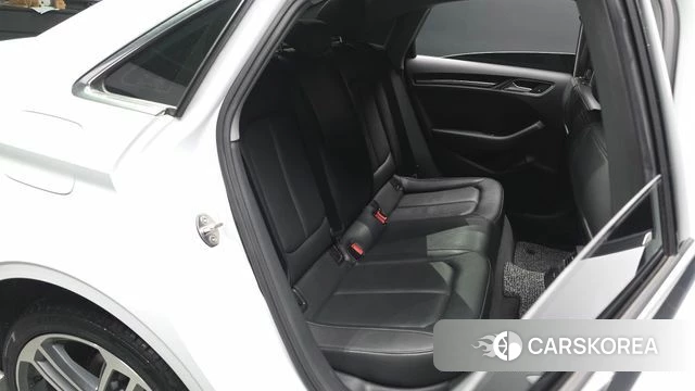 Audi New A3 2019 Белый из Кореи, фото 3